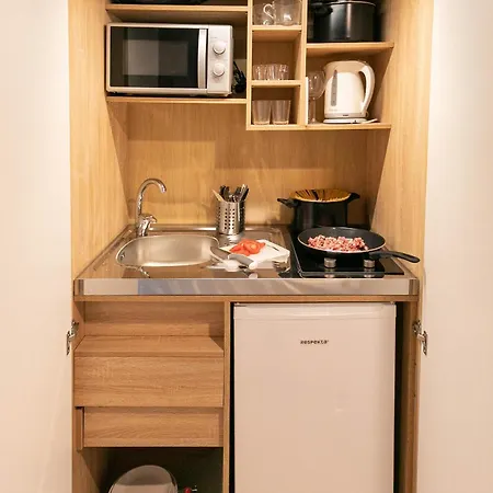 Konukevi Dafne Con Terrazza 4*