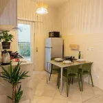 Dafne Con Terrazza 4* Rom