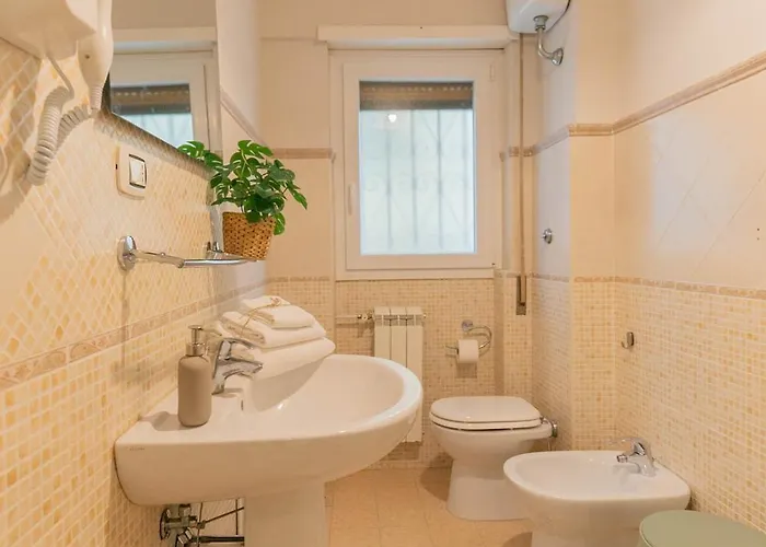 Dafne Con Terrazza Guest house Rome