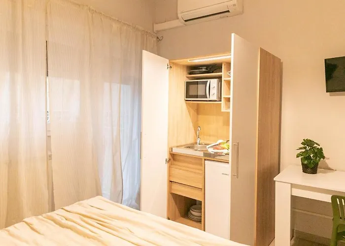 Dafne Con Terrazza 4* 罗马